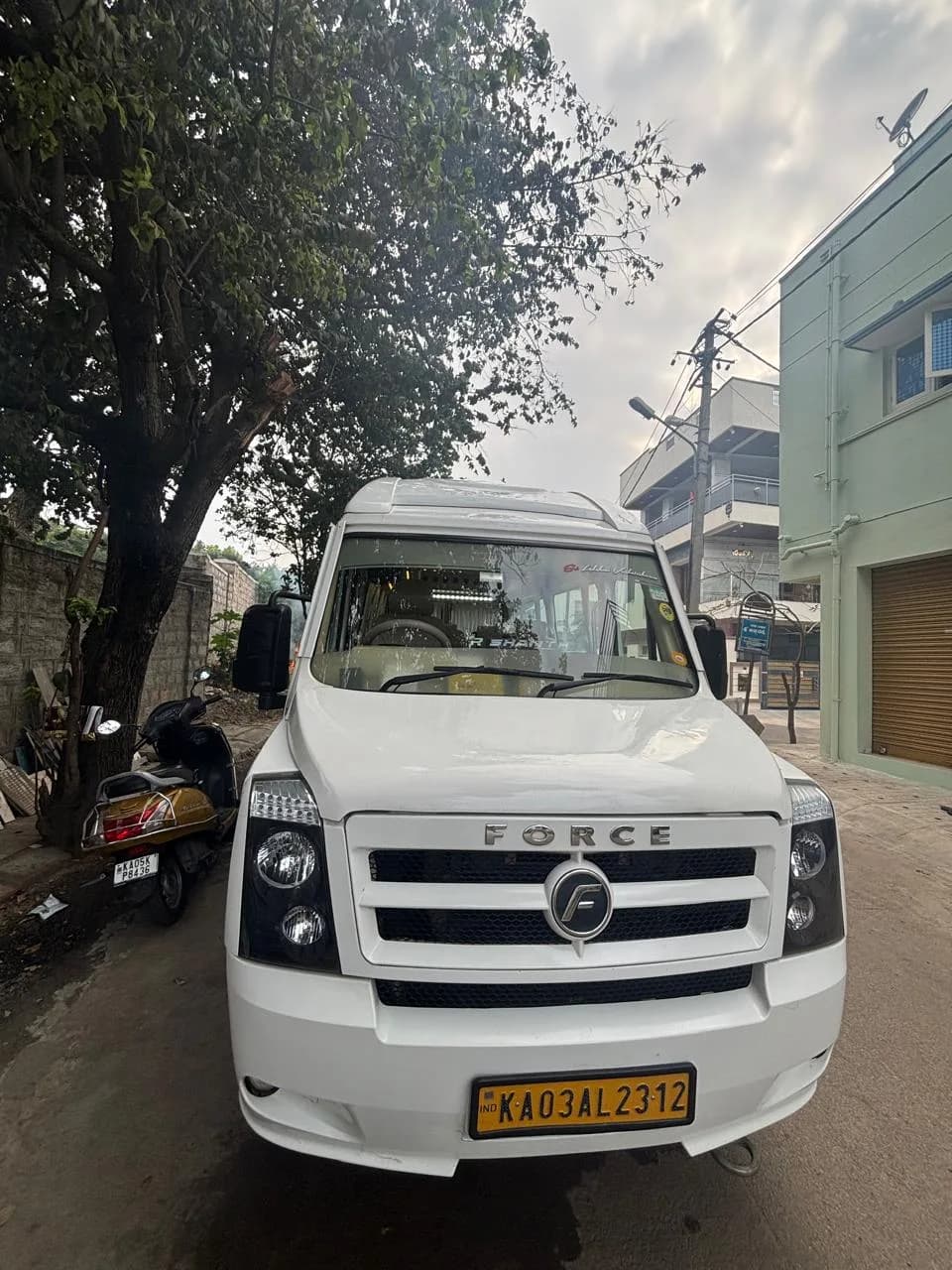 Sushi Travels 9 Seater Tempo Traveller — photo 2 Sushi Travels 9 Seater Tempo Traveller — photo 2 of 9