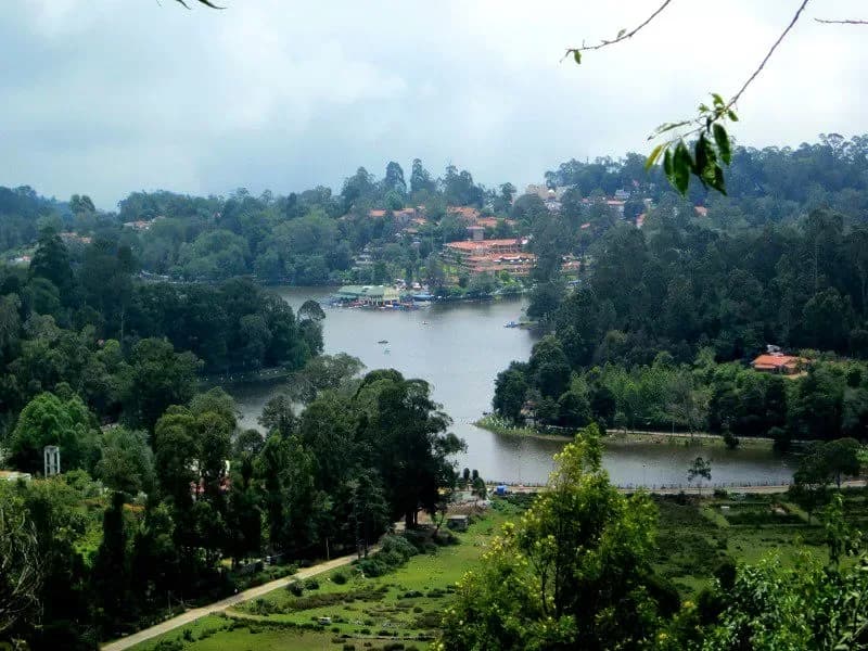 Sushi Travels tour package - Kodaikanal Lake & Hills Escape